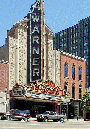 warnertheater.jpg